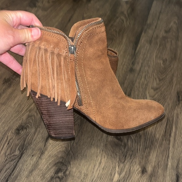 Dolce Vita Fringe Suede Ankle Boots size 7 - Picture 3 of 10